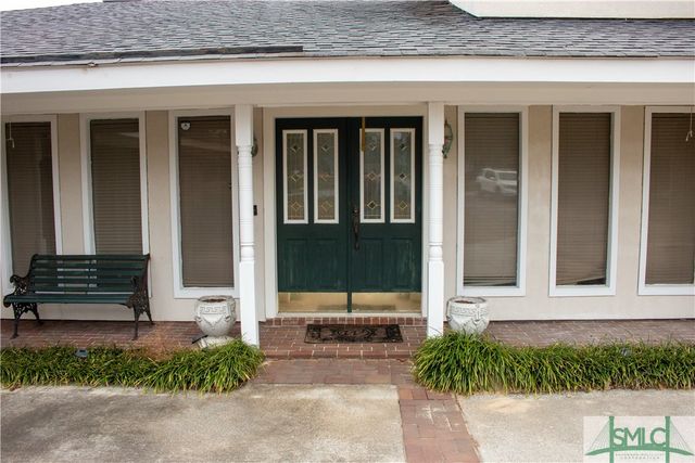 127 Pine Grove Drive, Savannah, GA 31419