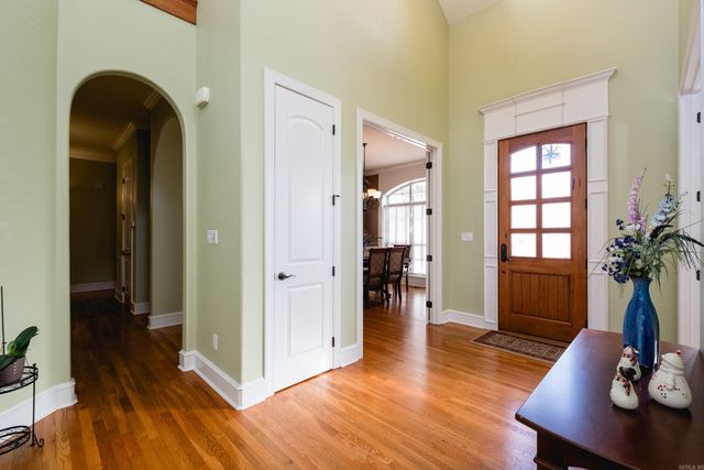 26 Alton Ln, Little Rock, AR 72211