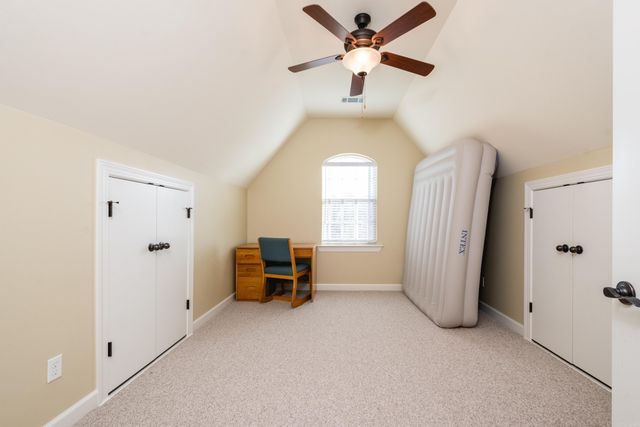 26 Alton Ln, Little Rock, AR 72211