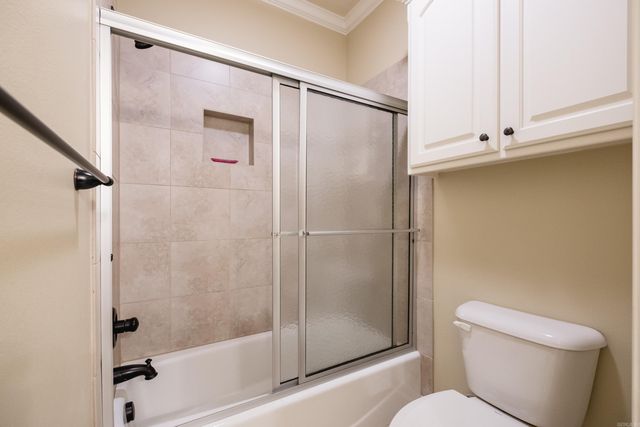 26 Alton Ln, Little Rock, AR 72211