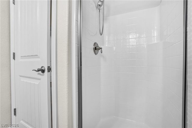 571 Signal Peak Street, Las Vegas, NV 89138