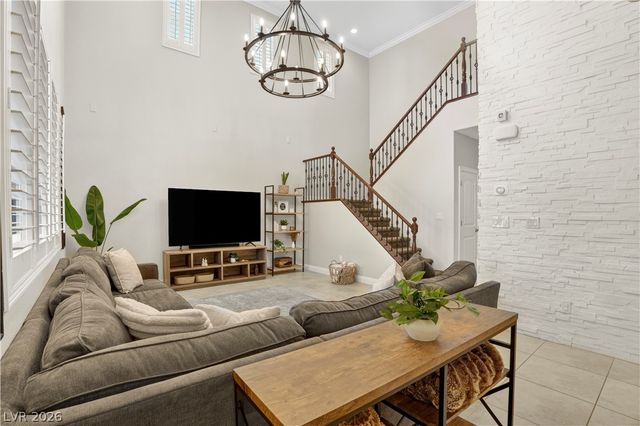 571 Signal Peak Street, Las Vegas, NV 89138