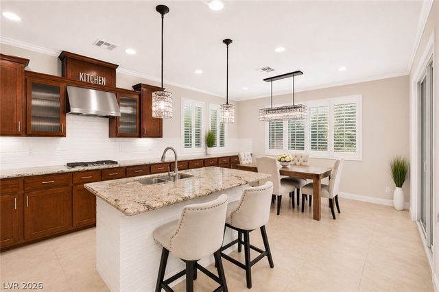 571 Signal Peak Street, Las Vegas, NV 89138