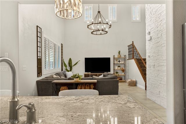 571 Signal Peak Street, Las Vegas, NV 89138