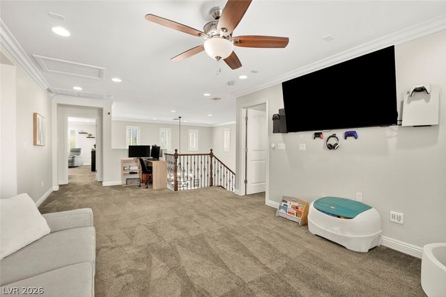 571 Signal Peak Street, Las Vegas, NV 89138