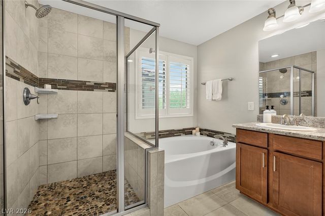 571 Signal Peak Street, Las Vegas, NV 89138