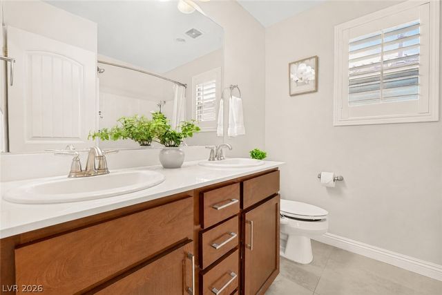 571 Signal Peak Street, Las Vegas, NV 89138