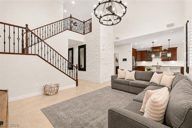 571 Signal Peak Street, Las Vegas, NV 89138