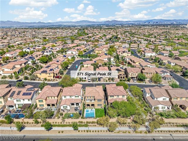 571 Signal Peak Street, Las Vegas, NV 89138