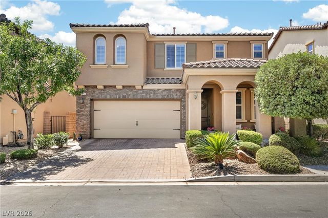 571 Signal Peak Street, Las Vegas, NV 89138