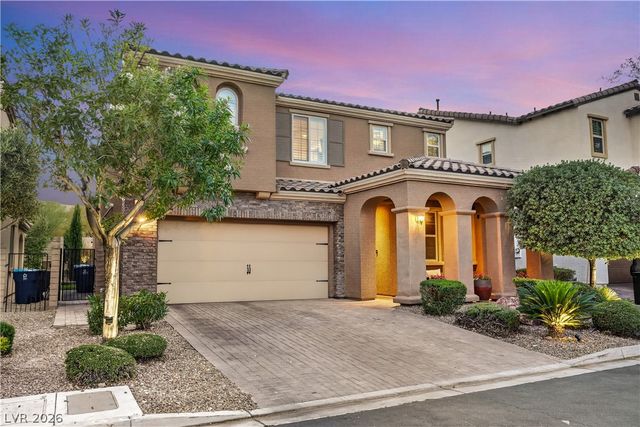 571 Signal Peak Street, Las Vegas, NV 89138