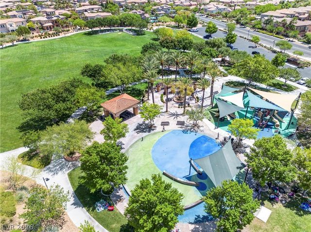571 Signal Peak Street, Las Vegas, NV 89138