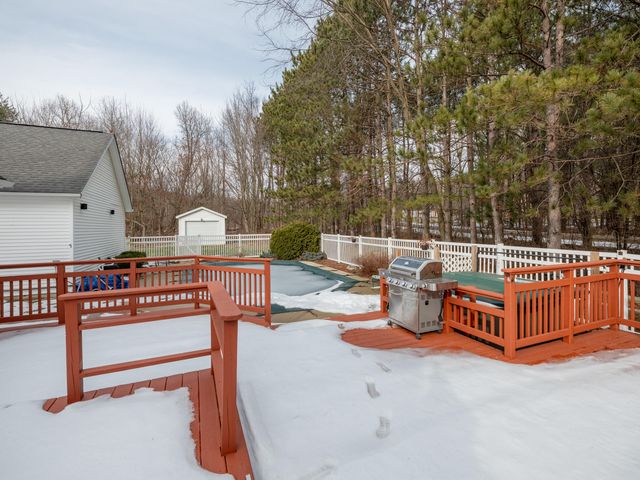 7696 Stoney Creek Drive, Augusta, MI 49012