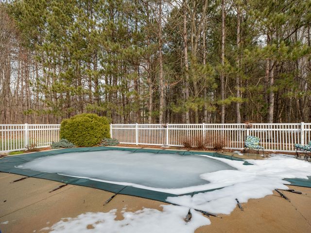 7696 Stoney Creek Drive, Augusta, MI 49012