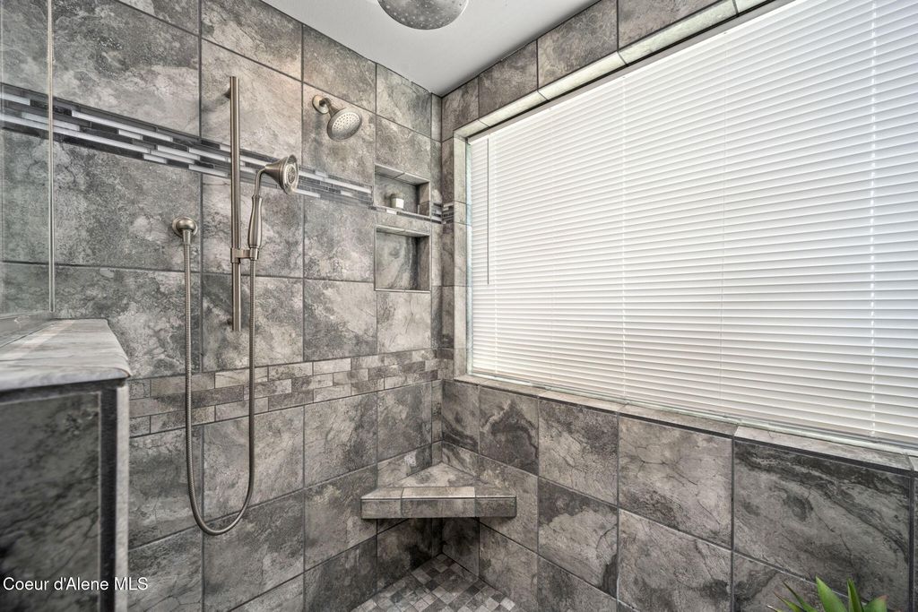 7155 E Greta AVE, Post Falls, ID 83854 photo 19