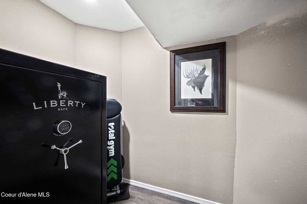 7155 E Greta AVE, Post Falls, ID 83854 photo 34