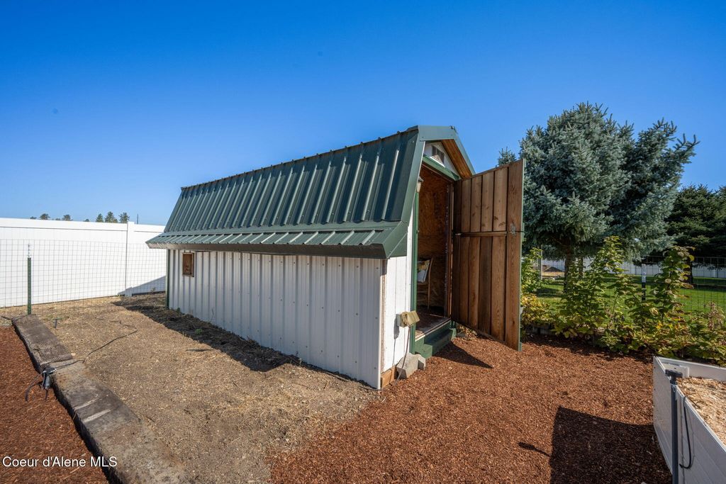 7155 E Greta AVE, Post Falls, ID 83854 photo 49
