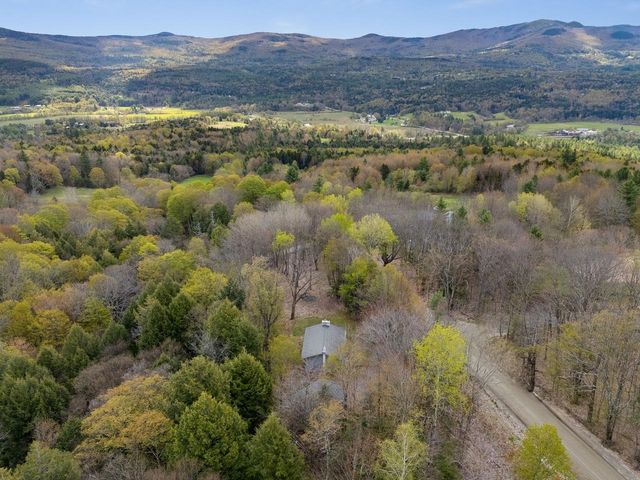 1038 Center Fayston Road, Fayston, VT 05660