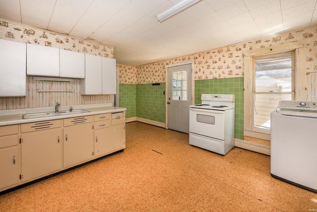 3345 E US 20, Angola, IN 46703