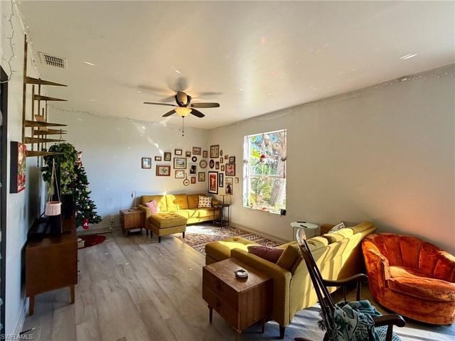 857 Bedford DR, Lehigh Acres, FL 33974