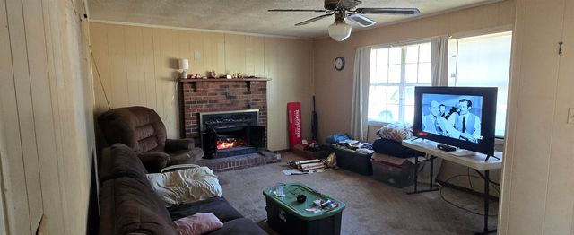 2260 HEBRON RD, Middleton, TN 38052