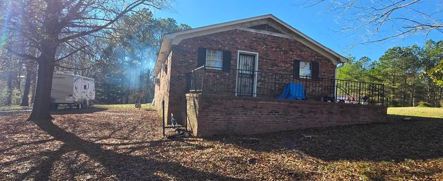 2260 HEBRON RD, Middleton, TN 38052