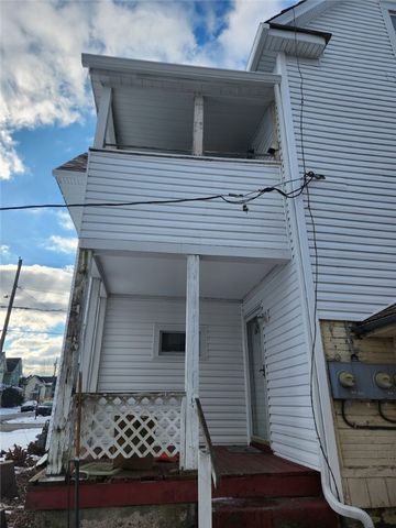 201 2nd St, City Of But Ne, PA 16001