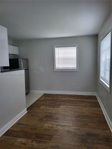 35 NE 13th Street 1, Fort Lauderdale, FL 33304