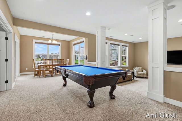 8232 Park West Drive, Jenison, MI 49428