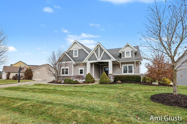 8232 Park West Drive, Jenison, MI 49428