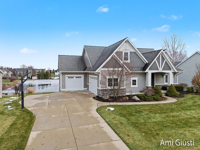 8232 Park West Drive, Jenison, MI 49428
