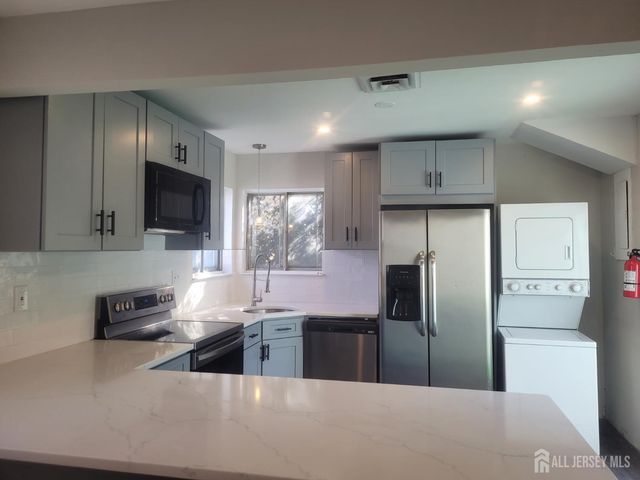 249 Olsen Street 2, Sayreville, NJ 08879