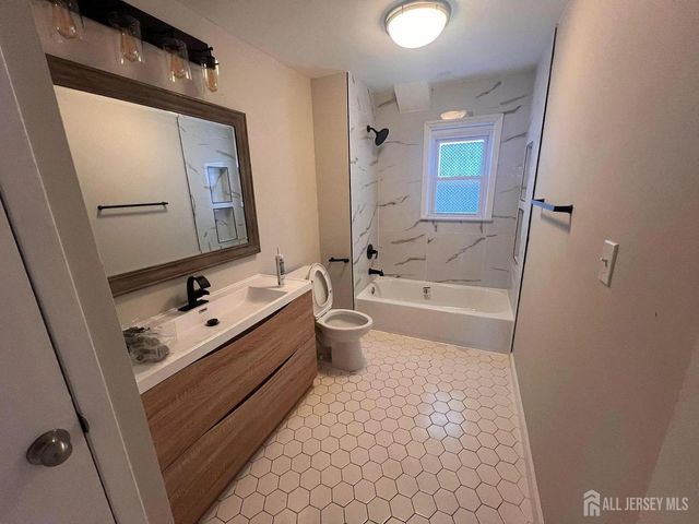 249 Olsen Street 2, Sayreville, NJ 08879