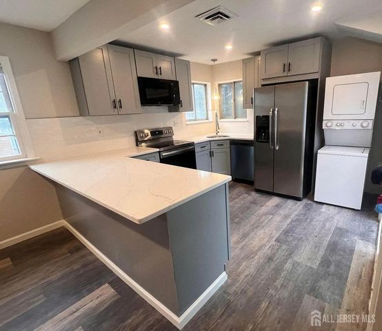 249 Olsen Street 2, Sayreville, NJ 08879