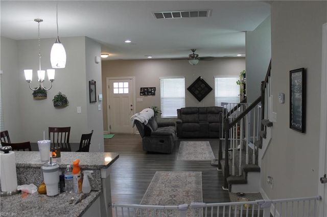 410 Smith ST, Suffolk, VA 23434
