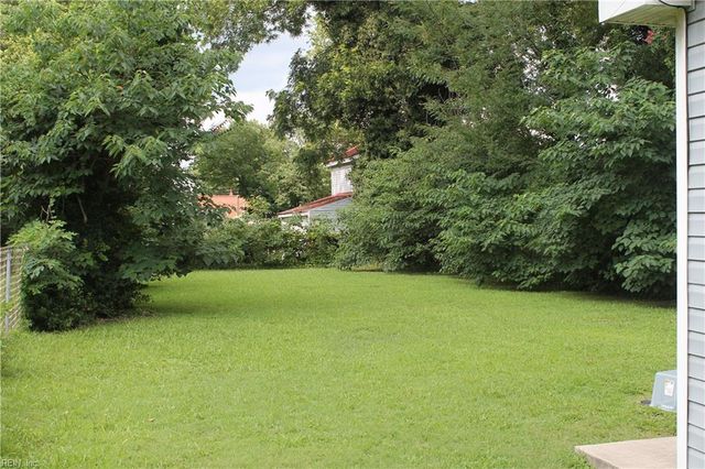 410 Smith ST, Suffolk, VA 23434