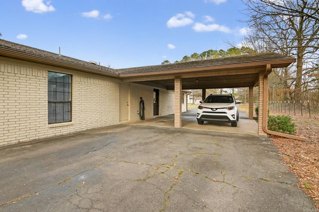 9 Snowden Circles, Greenbrier, AR 72058
