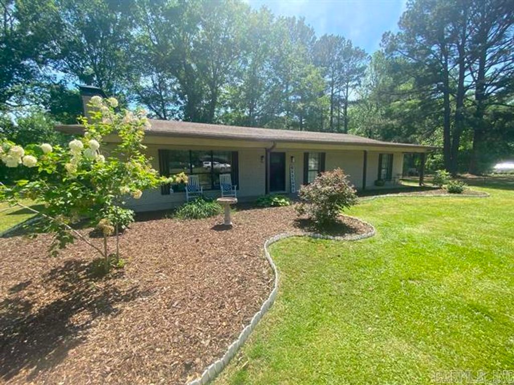 9 Snowden Circles, Greenbrier, AR 72058