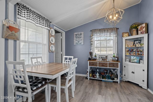 1768 Highway 24, Newport, NC 28570