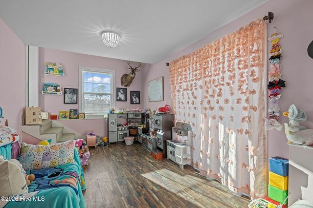 1768 Highway 24, Newport, NC 28570