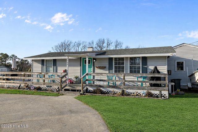 1768 Highway 24, Newport, NC 28570