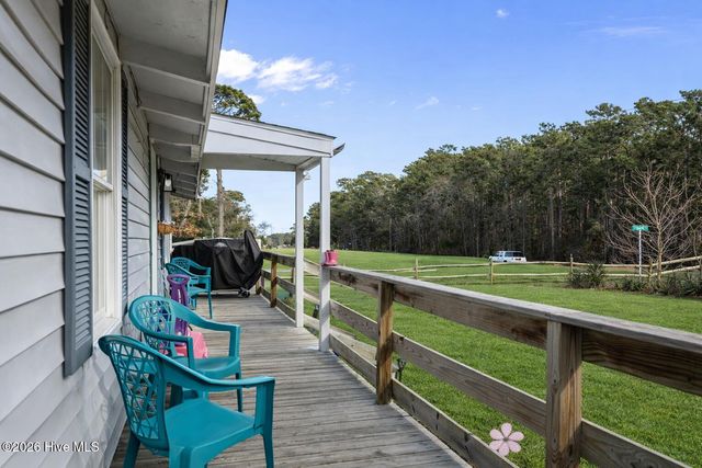 1768 Highway 24, Newport, NC 28570