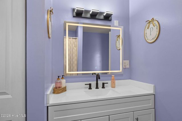 1768 Highway 24, Newport, NC 28570