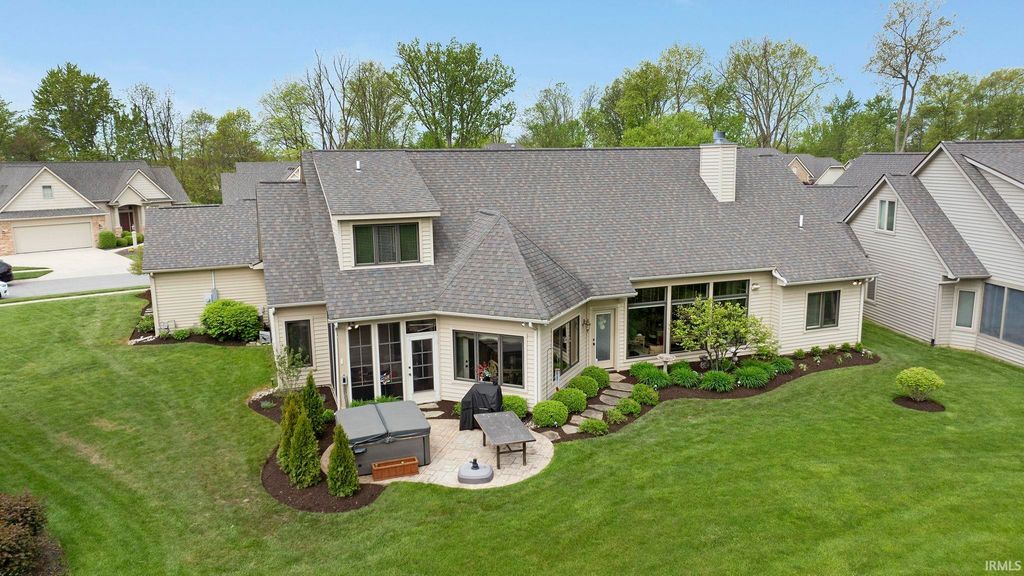 15812 Winterberry Court, Huntertown, IN 46748