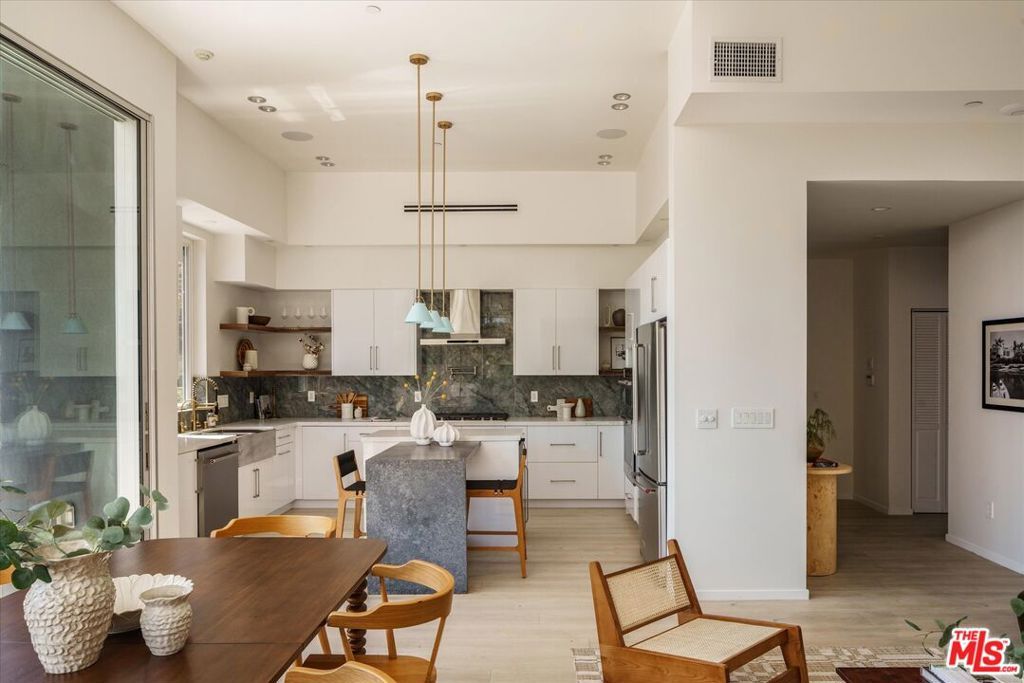 2309 Cove Avenue, Los Angeles, CA 90039 — photo 4