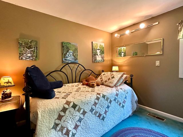 310 Cross Hill Road, Wilmot, NH 03287