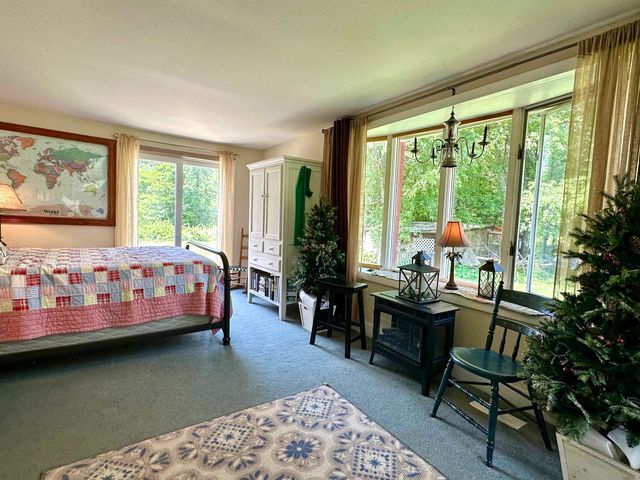 310 Cross Hill Road, Wilmot, NH 03287