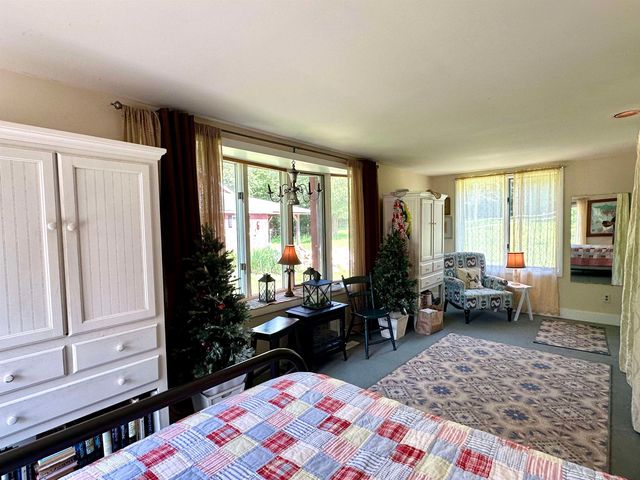 310 Cross Hill Road, Wilmot, NH 03287