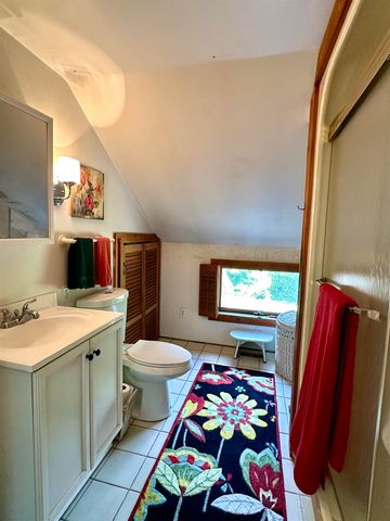 310 Cross Hill Road, Wilmot, NH 03287