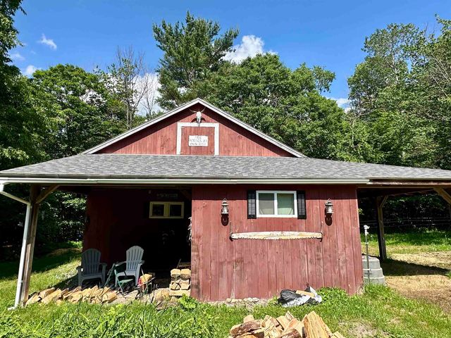 310 Cross Hill Road, Wilmot, NH 03287
